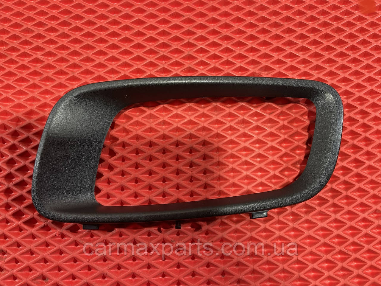 Накладка Рамка Протитуманної фари ПТФ ЛАВА Mitsubishi Pajero Wagon 3 00-03 Дорестайлінг НОВА, фото 1