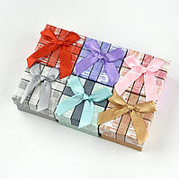 Коробочка квадратна картонна однотонна з бантом під кільце розмір 50Х50Х35 мм 24 шт. в пакованні мікс кольорів