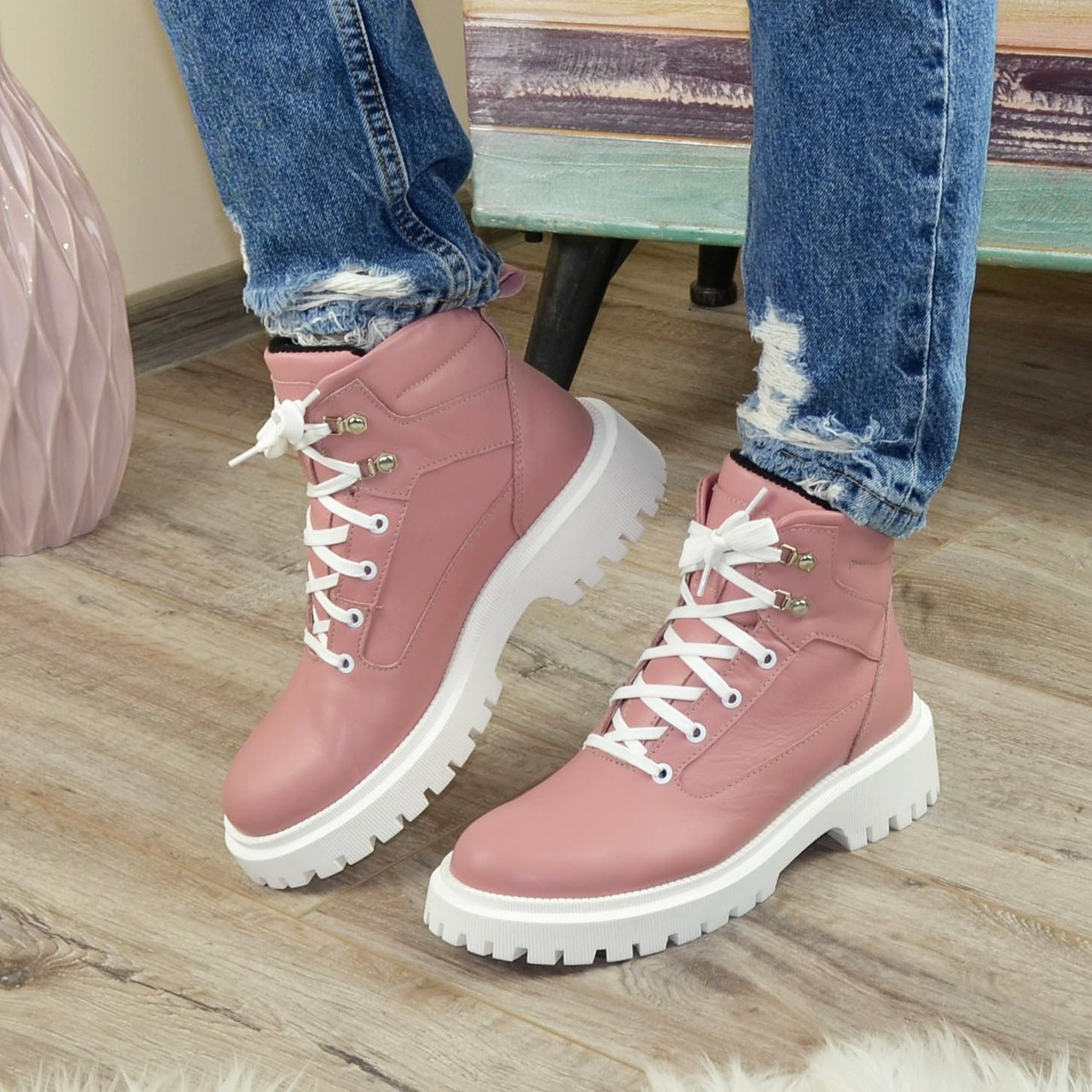 Черевики шкіряні жіночі на потовщеній підошві. Колір пудра, фото 1