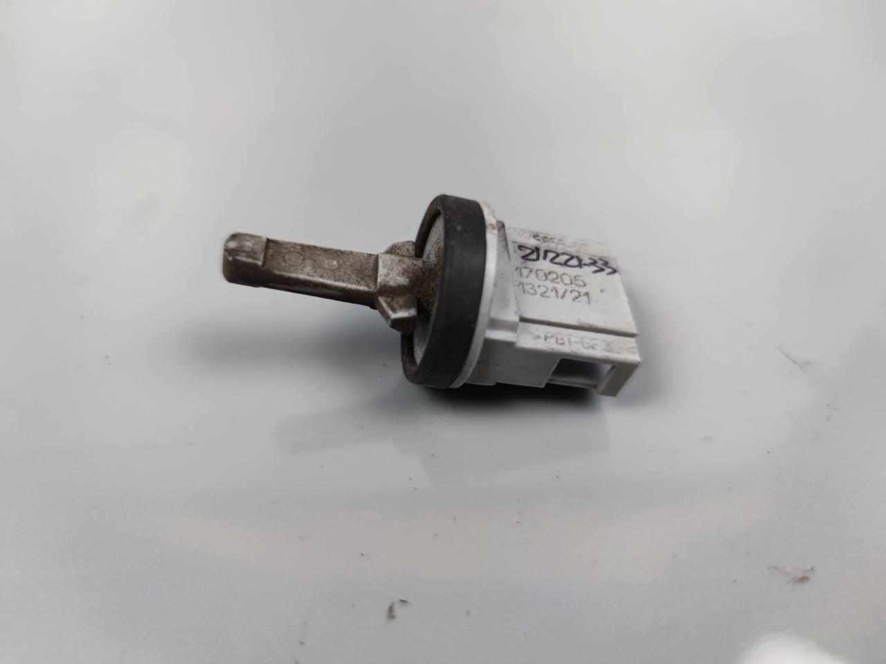Датчик температури охолоджувальної рідини 1K0907543A SKODA OCTAVIA A5