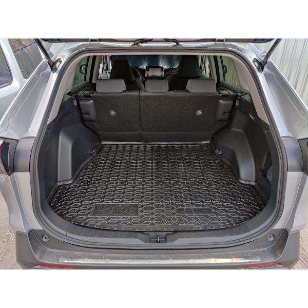 Коврик в багажник мягкий полиуретановый Toyota RAV4 2018+ / Тойота Рав4 - фото 1 - id-p1786191981