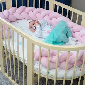 Бортик у ліжечко Хатка Косичка Ніжно-рожевий 120 см (одна сторона ліжечка)