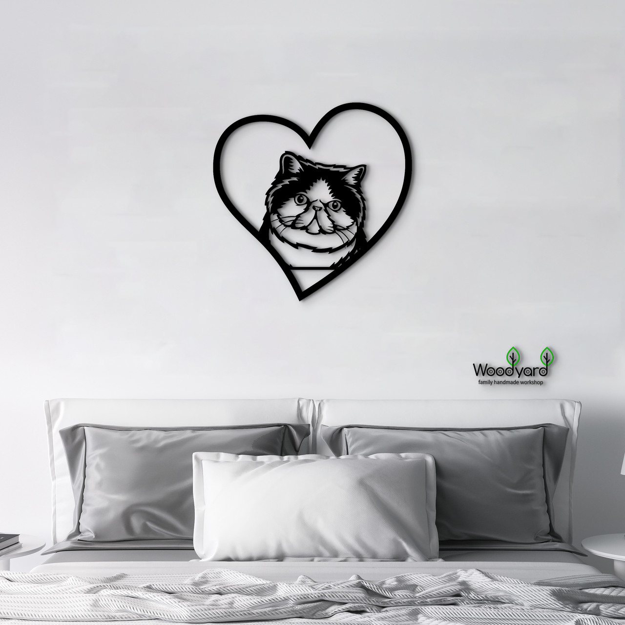 Панно Heart Екзотична короткошерста кішка 20x20 см - Картини та лофт декор з дерева на стіну.
