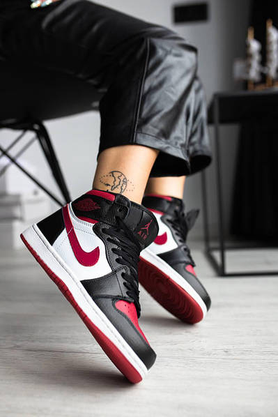 Nike air jordan 1 mid - black/white-noble red online
