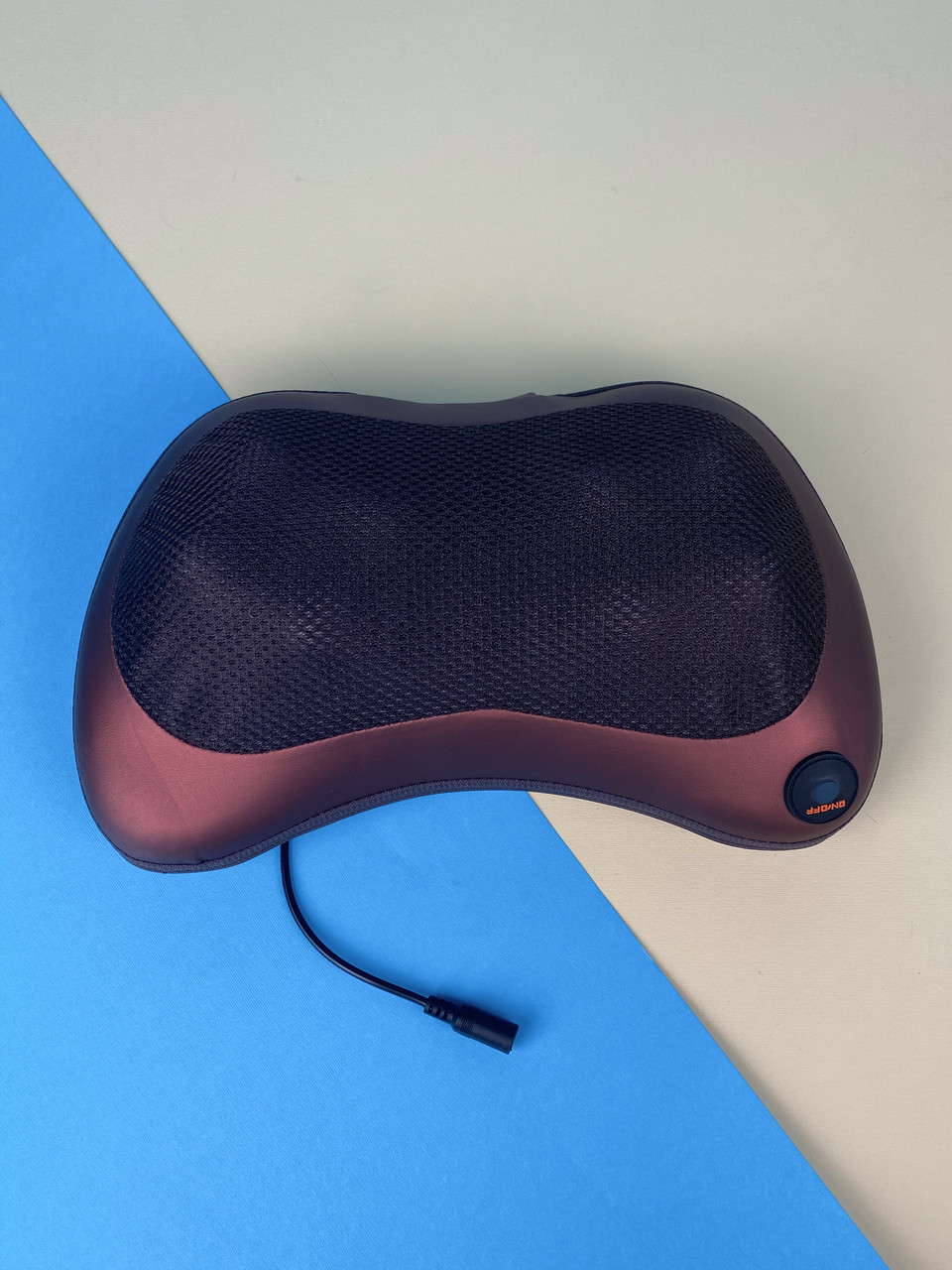 Масажна подушка Massage Pillow CHM-8028 на 8 роликів для шиї і спини, масажер ролиkовий
