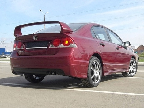 Накладка на задній бампер Honda Civic "Mugen", Губа задня Хонда Цивік