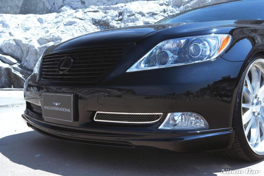 Накладка WALD на передній бампер Lexus LS 460, Губа ВАЛД передня Лексус
