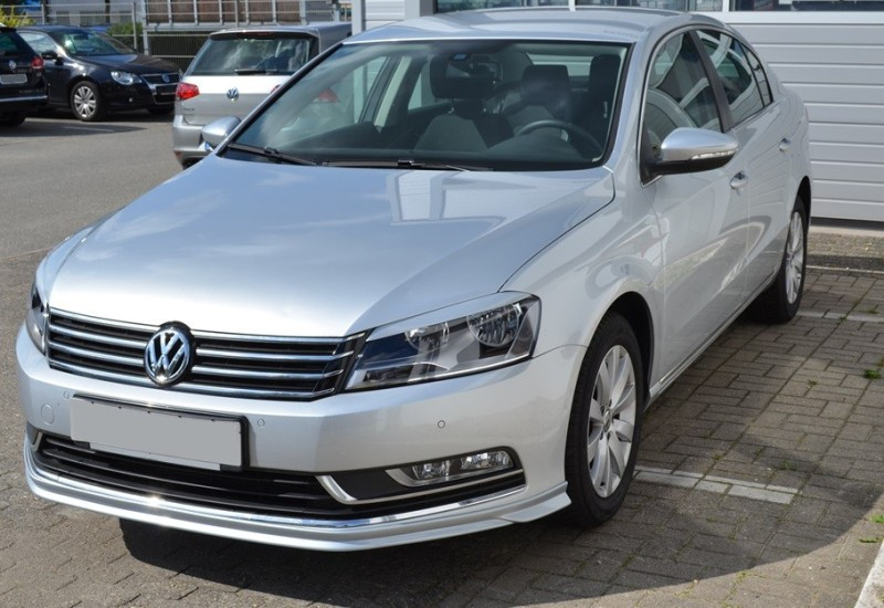 Накладка на передній бампер Volkswagen Passat B7 EU, Губа Пасат Б7 Європа