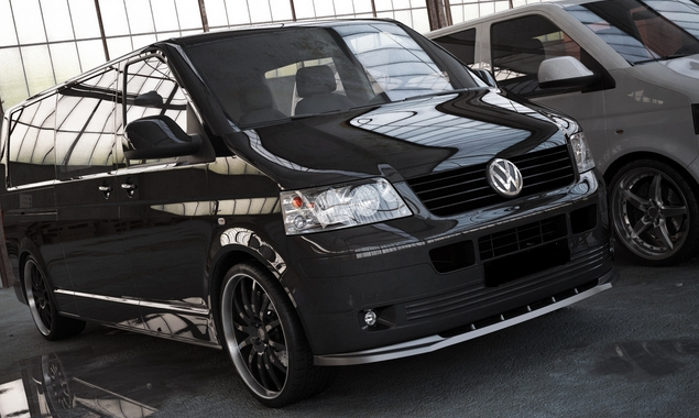 Накладка на передній бампер "Вузька" Volkswagen T5, Губа Т5