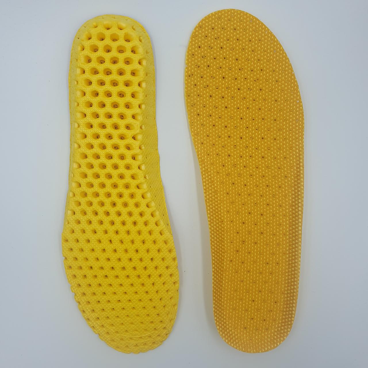 Устілки спортивні формовані для взуття/спортивного взуття/ кросівок дихаючі соти обрізні розмір 39-40.5 (25 см - 26.5 см)