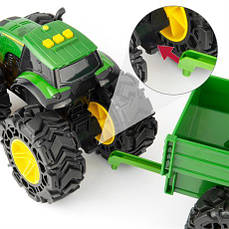 Іграшковий трактор John Deere Kids Monster Treads з причепом і великими колесами (47353), фото 5