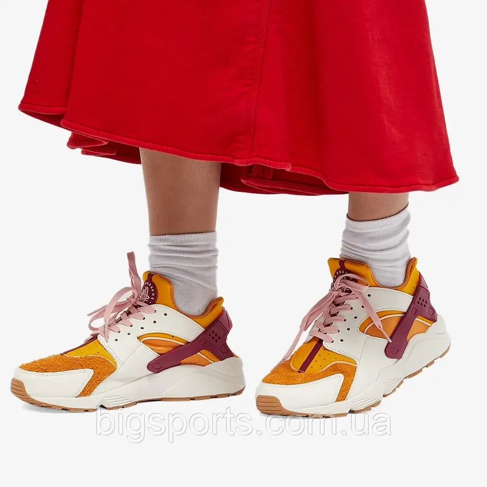 Кросівки жінок. Nike WMNS AIR HUARACHE (арт. DO6720-100)