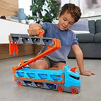 Трек Хот Вілс Вантажівка-транспортер Суперперегони 2 в 1 Hot Wheels Speedway Hauler GVG37