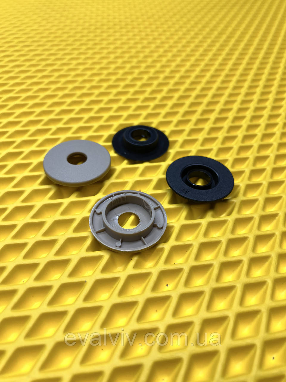 Кліпси (фіксатори) кріплення килимків AV (бежевий), фото 1