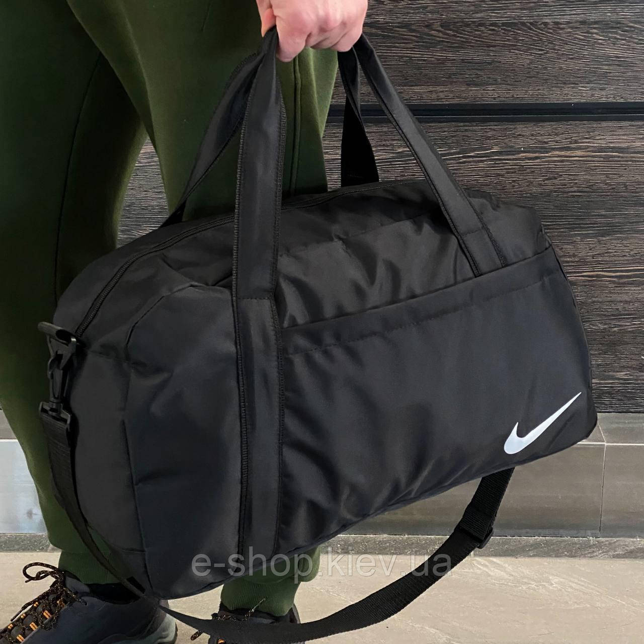 Спортивна сумка Nike Чорна для тренувань Міські дорожні сумки Найк через плече