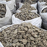 Галька річкова плоска 60-120 мм для прудів, водойм, ландшафтного дизайну (ціна за 1 кг від 1 тони), фото 2