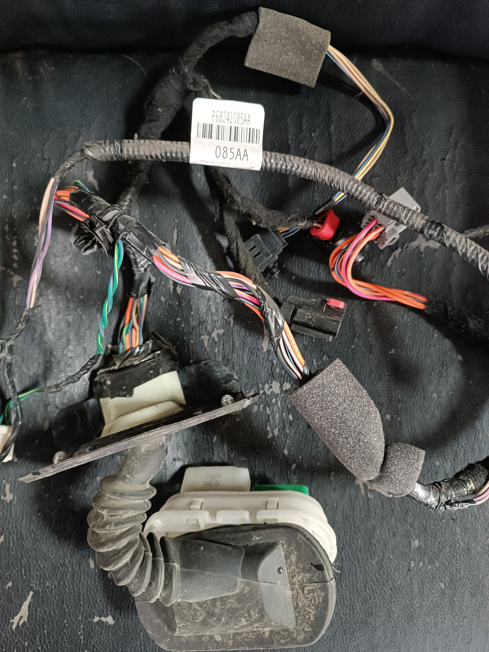 Передня права проводка на двері jeep patriot, фото 1