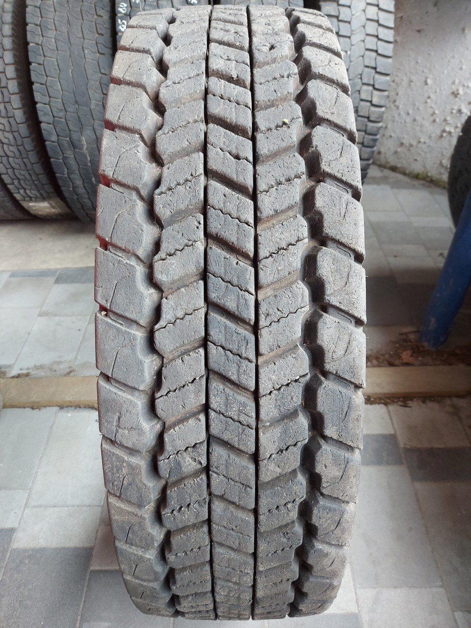 Шина б/у 295/80 R22.5 Truck Star TH Drive 3, ОДНА