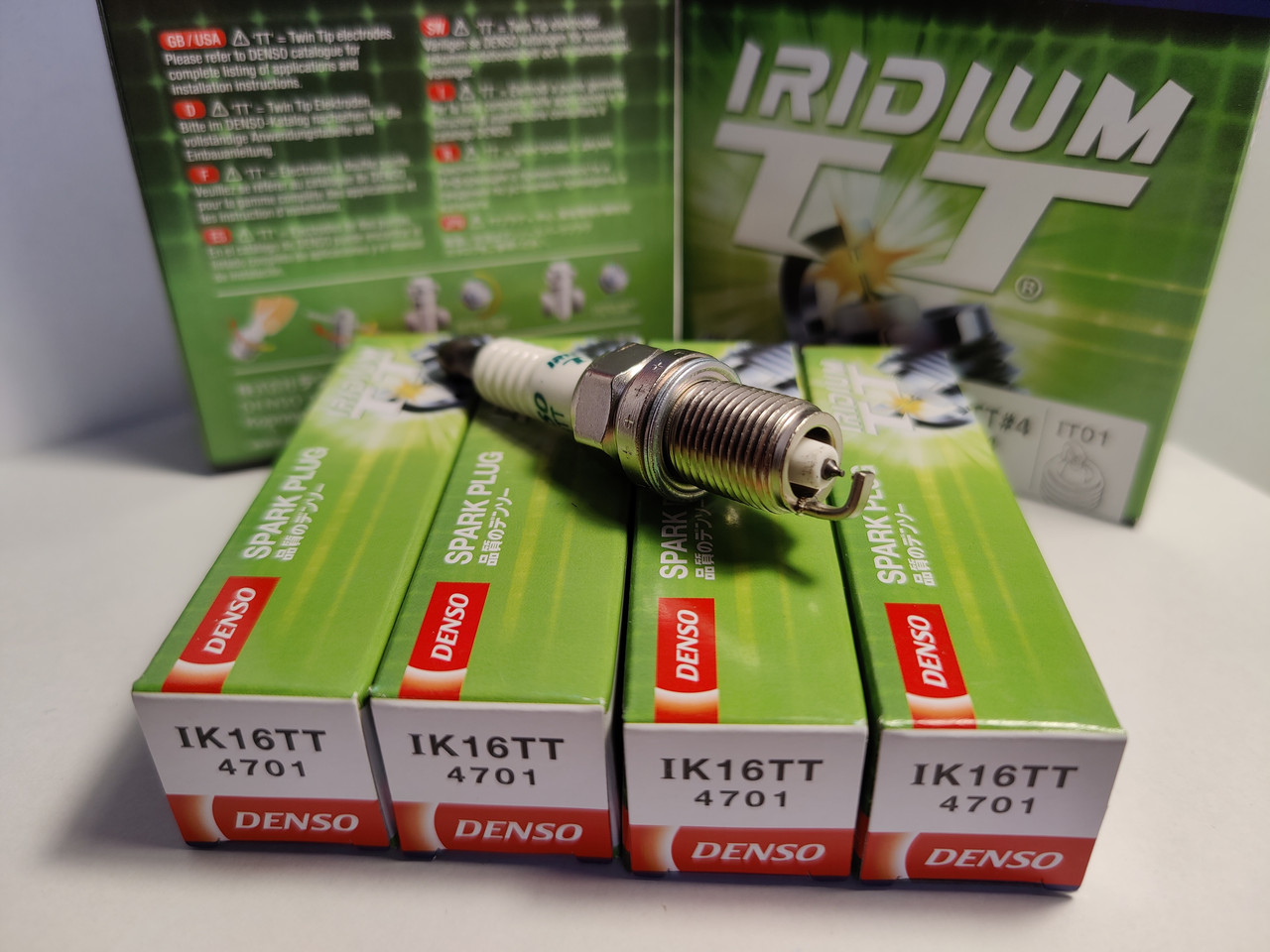 Иридиевые свечи зажигания DENSO Iridium TT - IK16TT (4701) - фото 1 - id-p1003141873