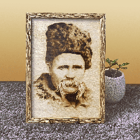 Портрет Тараса Шевченка, випалений на дереві