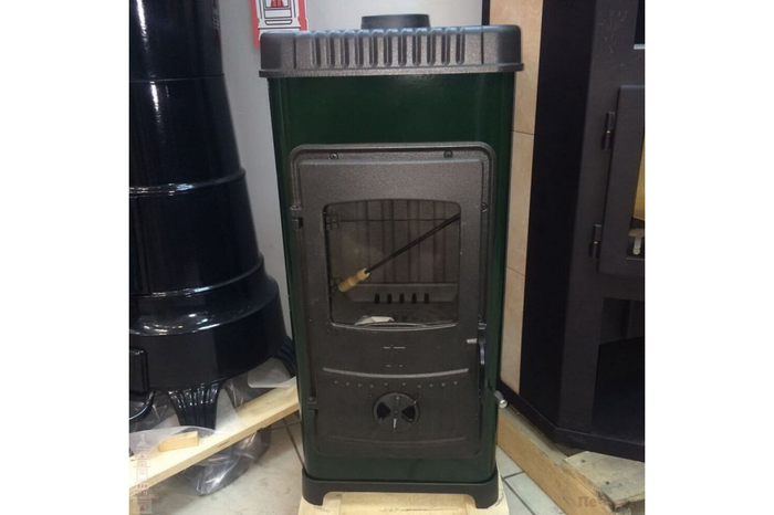 Купить Вертикальная чугунная печь для воздушного отопления загороднего ...