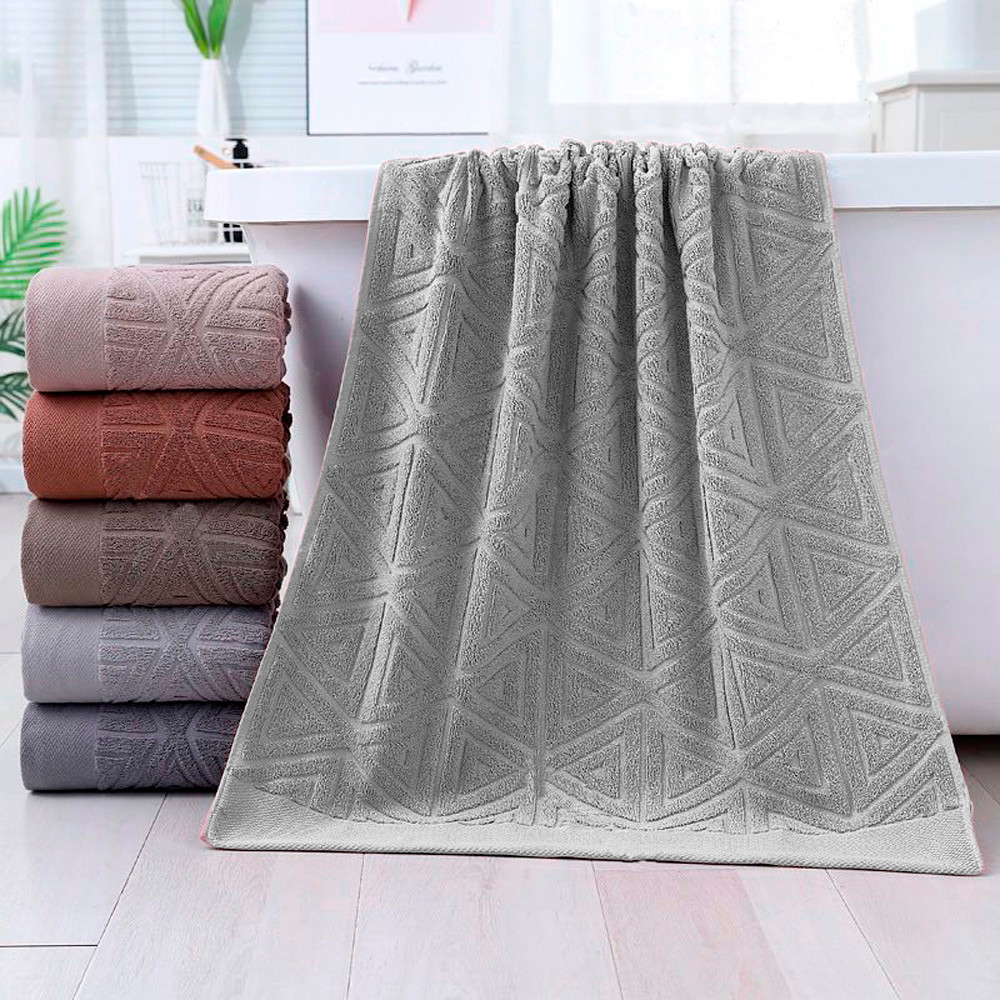 Рушник Трикутники сірий HomeBrand 70 x 140 см