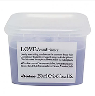 Кондиционер для гладкости непослушных волос волос Davines EHC LOVE Conditioner 250 мл