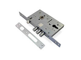 Замок врізний з клямкою