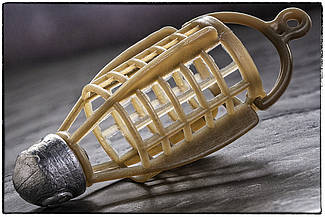 Годівниця фідерна Куля 30 гр