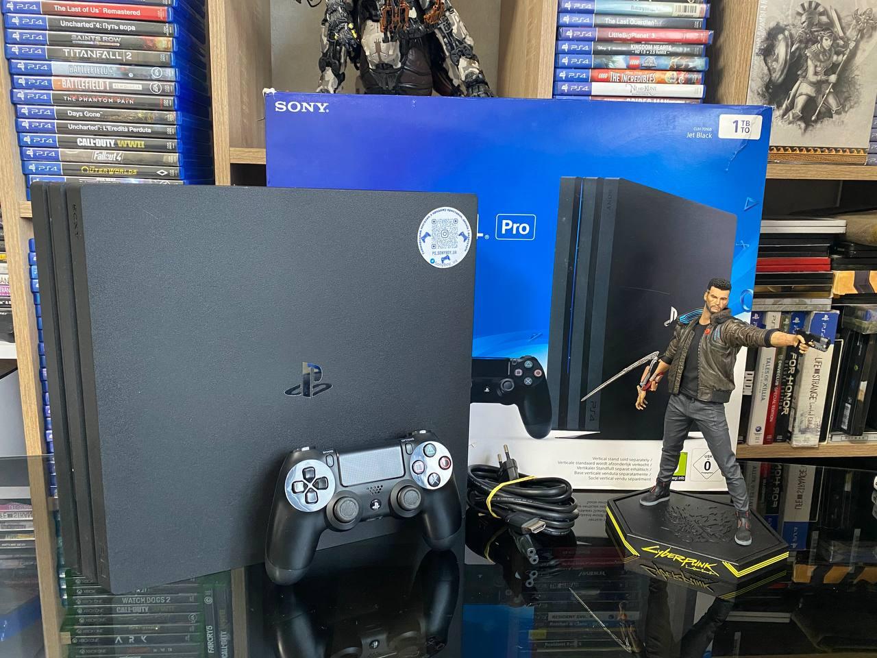 Купить Приставка Playstation 4 PRO 1 TB, витринный вариант ps4 ...