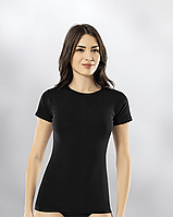 Жіноча  однотонна футболка  норма з бавовни розмір M ( 44) Kota. чорний