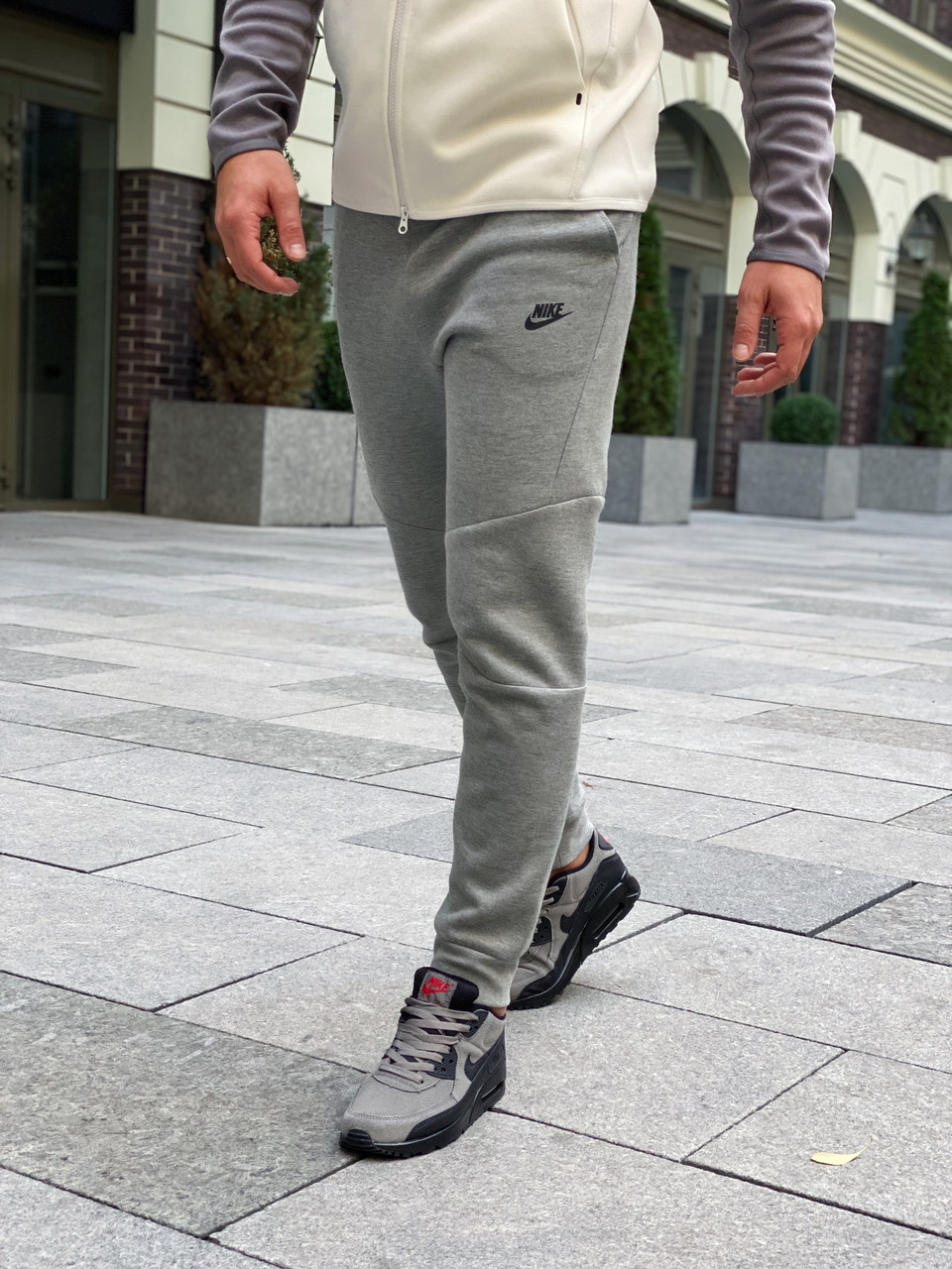 Nike Tech Fleece CLO 216 M L