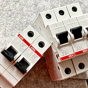 Автоматичні вимикачі