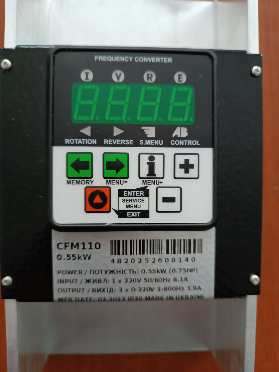 Купить Частотник 220В Преобразователь частоты CFM110 0.55кВт, цена 3499 ...