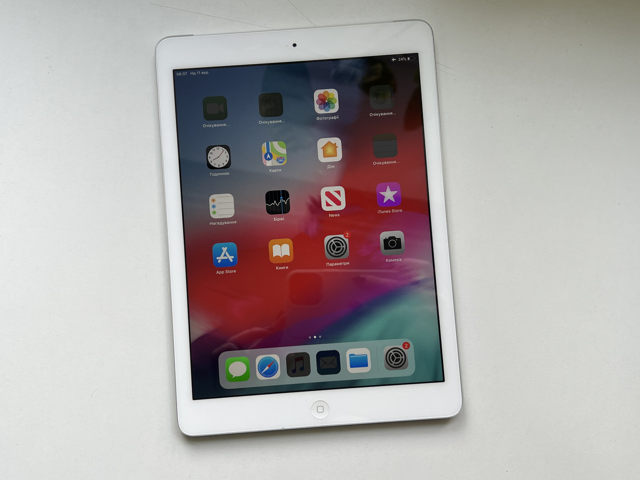 Планшет Apple iPad Air Silver 16Gb A1475 Wi-Fi + 4G Оригінал! - фото 1 - id-p1772797158