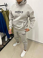 Мужской утеплённый спортивный костюм с надписями на флисе светло-серый