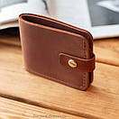 Стильний коньячний гаманець Liberty з натуральної вінтажної шкіри ручної роботи з фіксацією на кнопці Портмоне, фото 6