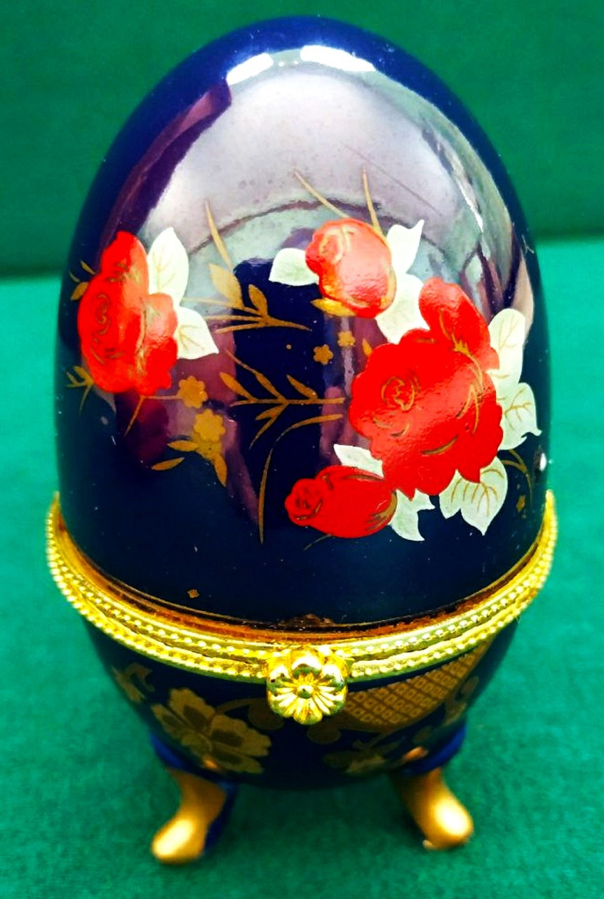 Яйце — скринька синє
