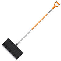 Скрепер для прибирання снігу Fiskars SnowXpert (143011)