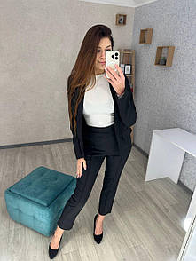 Стильний жіночий брючний костюм з піджаком "Julie" Базовий класичний легкий жіночий брючний костюм