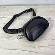 Міні шкіряна сумка овальної форми з широким ремінцем С67-КТ-3068 Чорна, фото 6