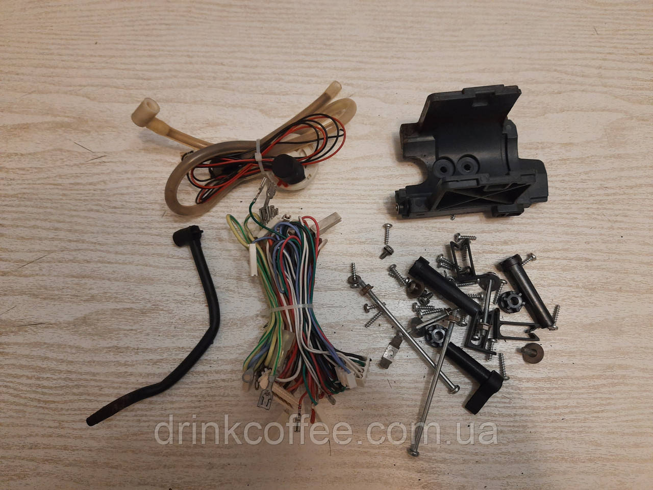 Гвинти тримачі дроту шланг залиш.дав Каретка датчик води кавомашини DeLonghi ESAM 6700 PrimaDonna Avant б/у, фото 1