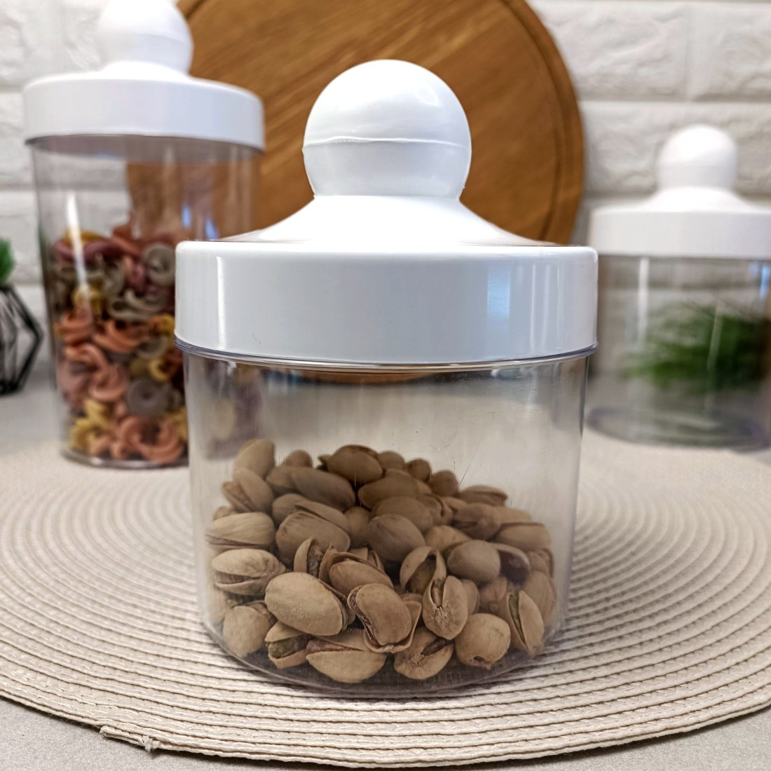 Кругла пластикова банка для зберігання харчових продуктів 0.8л ММ, фото 1