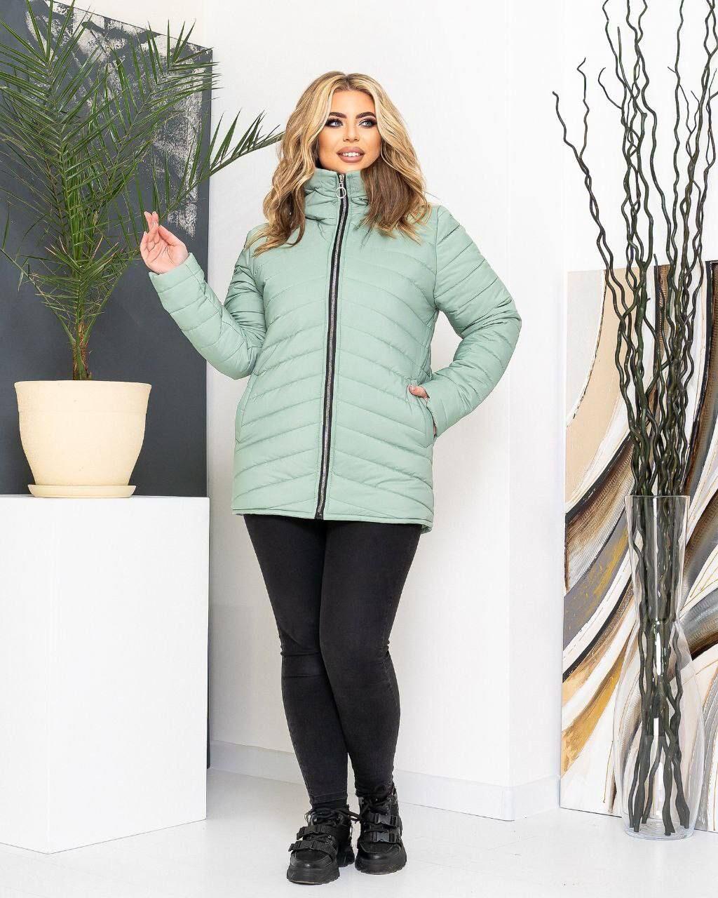 Легка жіноча куртка на синтепоні, танина "Плащівка Канада" 50, 52, 54, 56, 58, 60, 62, 64 розмір 50