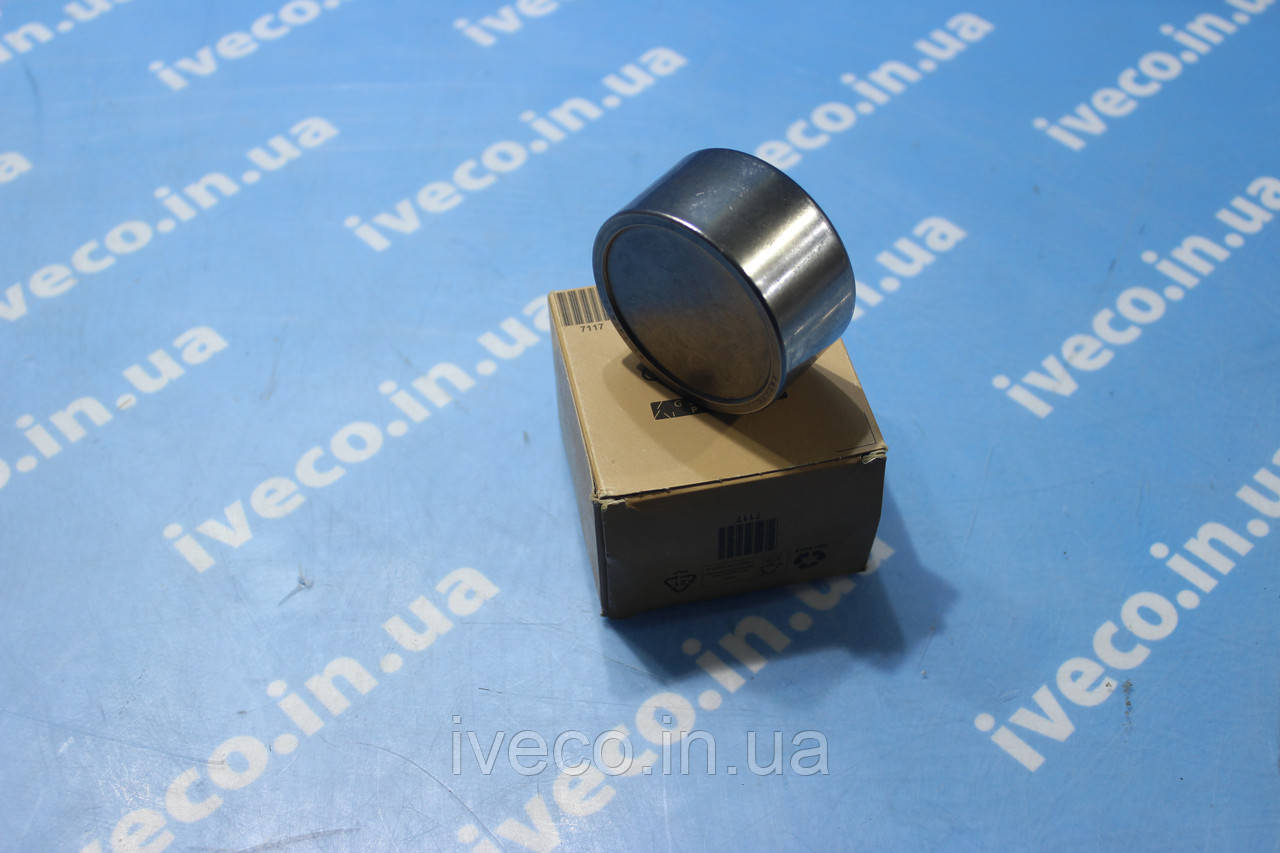 Підшипник шкворня Iveco Eurotrakker Trakker Cursor Івеко Тракер Євротракер 2476812