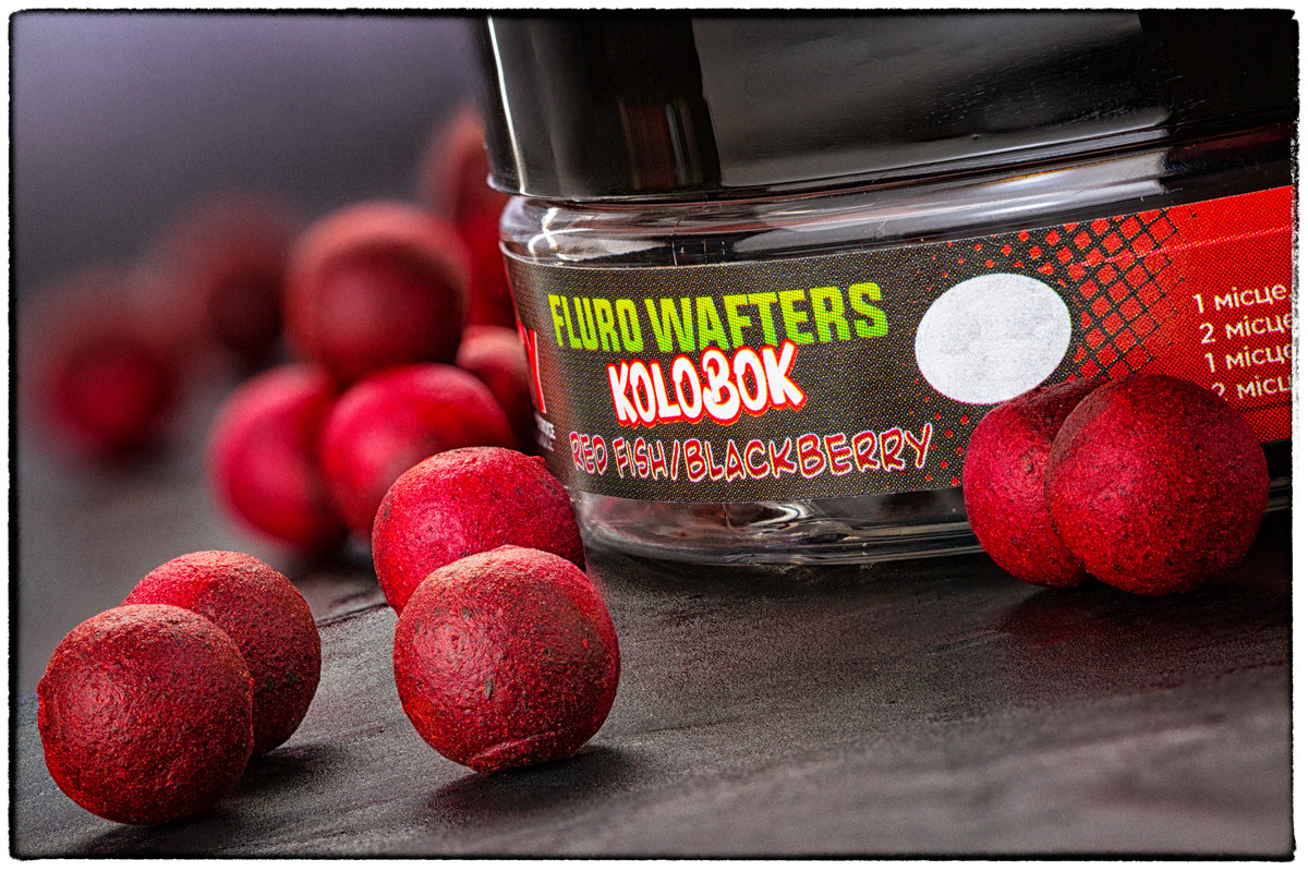 Вафтерс BOUNTY FLURO WAFTERS KOLOBOK RED FISH / BLACKBERRY 10 мм