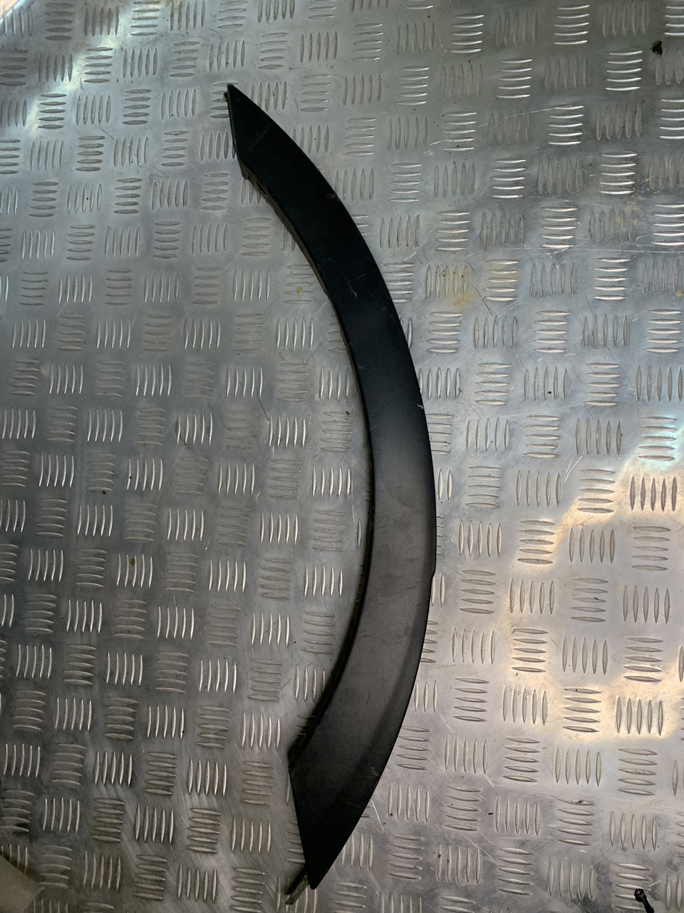 Б/В Накладка арки задньої BMW X3 E83 51713330868, фото 1