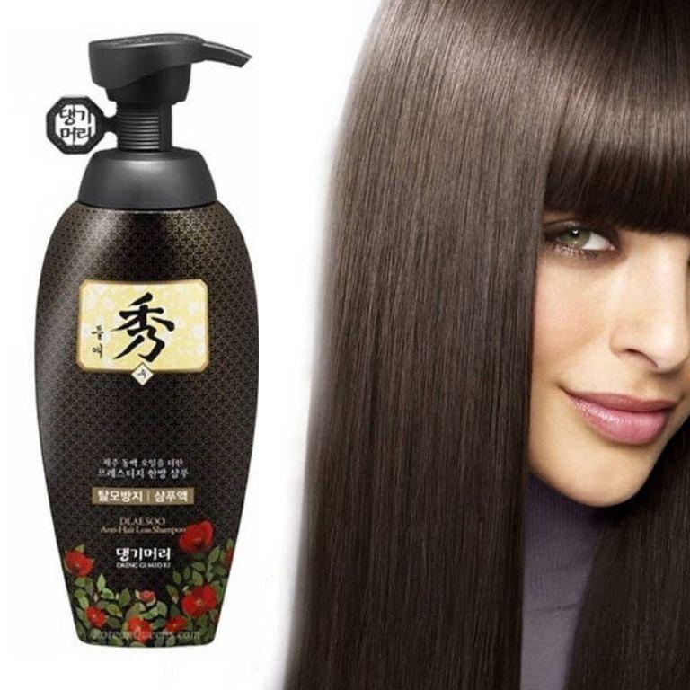 Шампунь проти випадіння волосся Daeng Gi Meo Ri Dlae Soo Anti-Hair Loss Shampoo, 400 мл