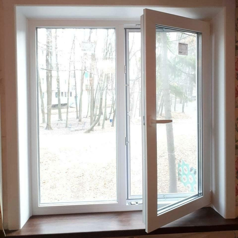 Вікно металопластикове двостулкове Рехау Rehau 60