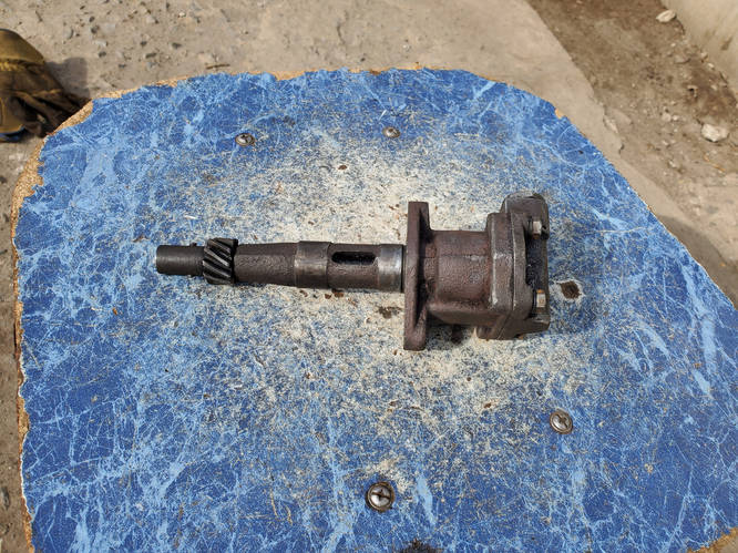 Купить Насос масляный автомобиля ГАЗ 52 ГАЗ 51 Львовский погрузчик ...